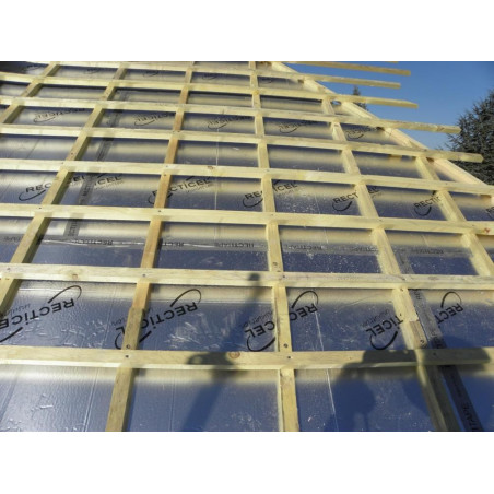 Pose Eurotoit, le panneau d'isolation thermique haute performance des toitures inclinées en pose extérieure (Sarking)