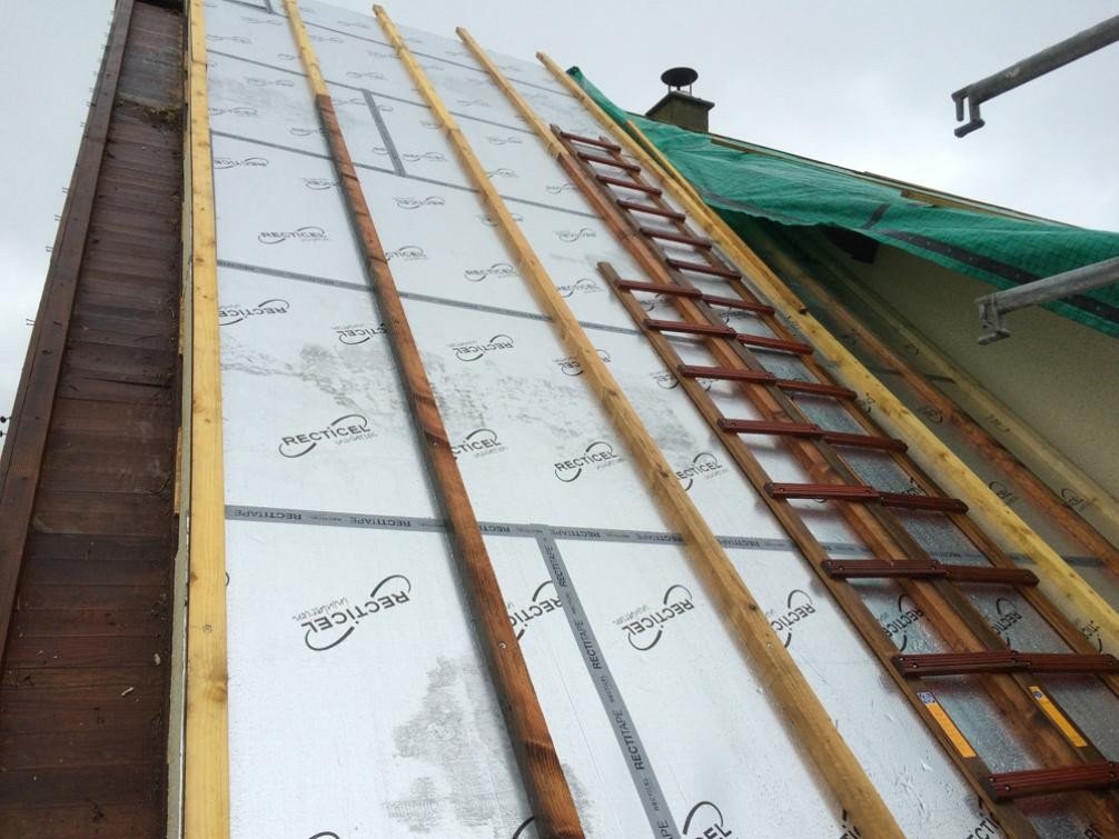 Isolation sol maison : comment isoler une dalle béton efficacement